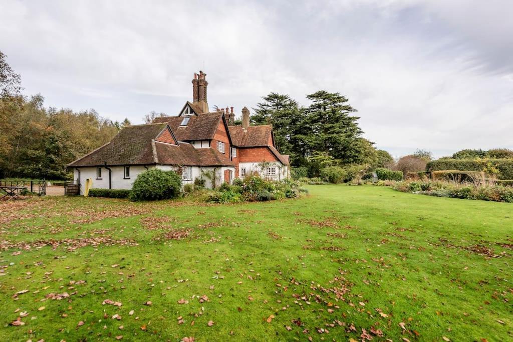 Highfield Lodge Tring Exterior photo